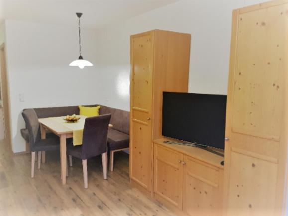 Haus Angelika Lägenhet Ehrwald Exteriör bild
