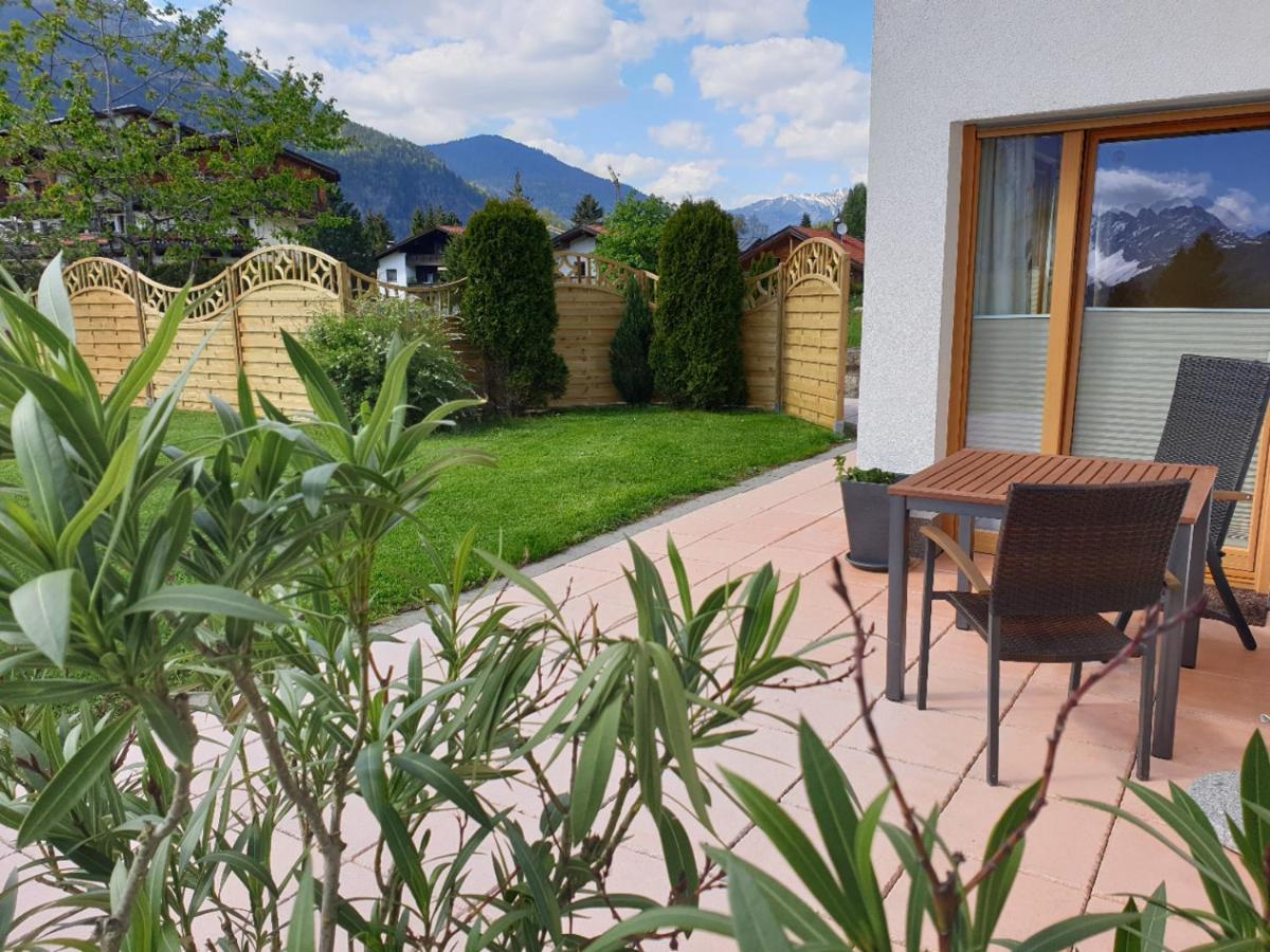 Haus Angelika Lägenhet Ehrwald Exteriör bild